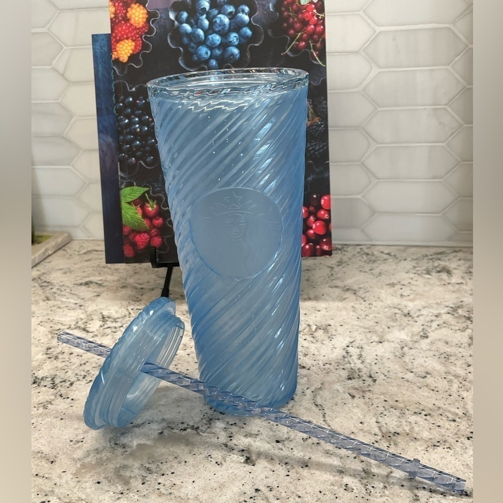 Starbucks Summer 2024 Iridescent Swirl Spiral Pearl Blue Venti Tumbler. NWT! - Picture 6 of 7